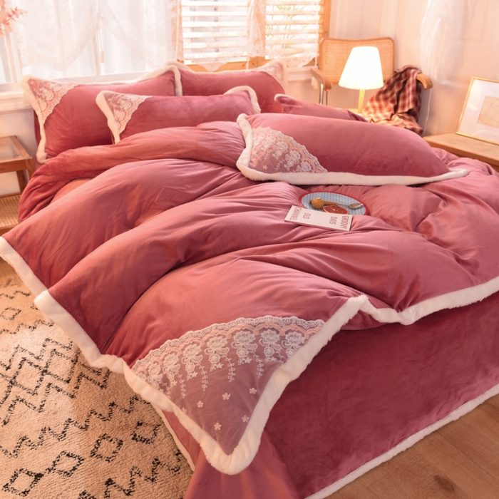 91家纺网 家纺一手货源 找家纺 欧冠 2023新款韩版公主牛奶绒四件套 豆沙