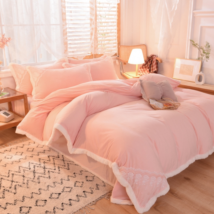 91家纺网 家纺一手货源 找家纺 欧冠 2023新款韩版公主牛奶绒四件套 粉玉