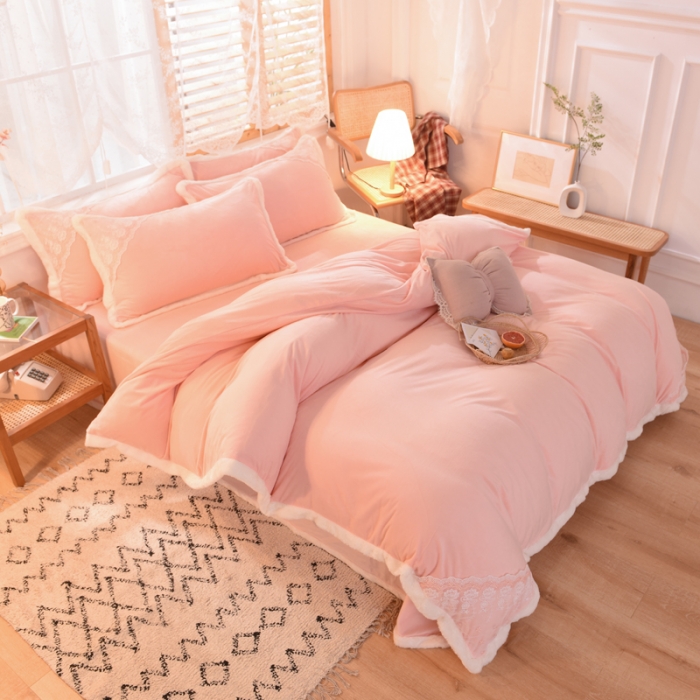 91家纺网 家纺一手货源 找家纺 欧冠 2023新款韩版公主牛奶绒四件套 粉玉