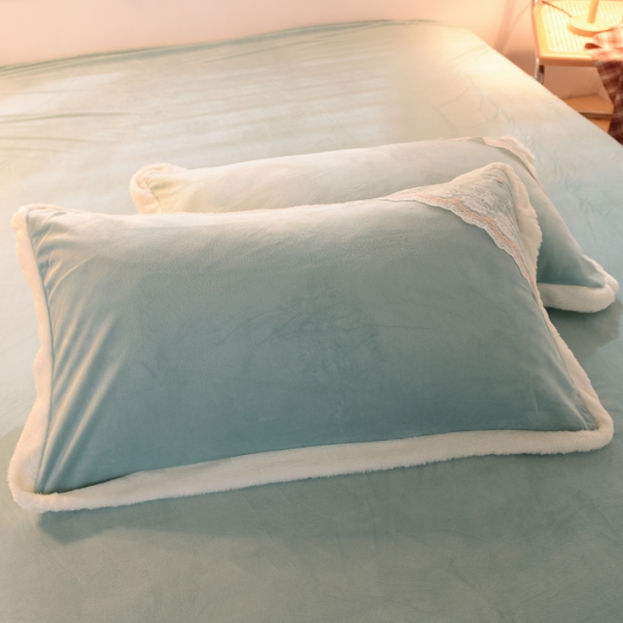 91家纺网 家纺一手货源 找家纺 绒世界 2024新款韩版公主牛奶绒四件套 幕蓝