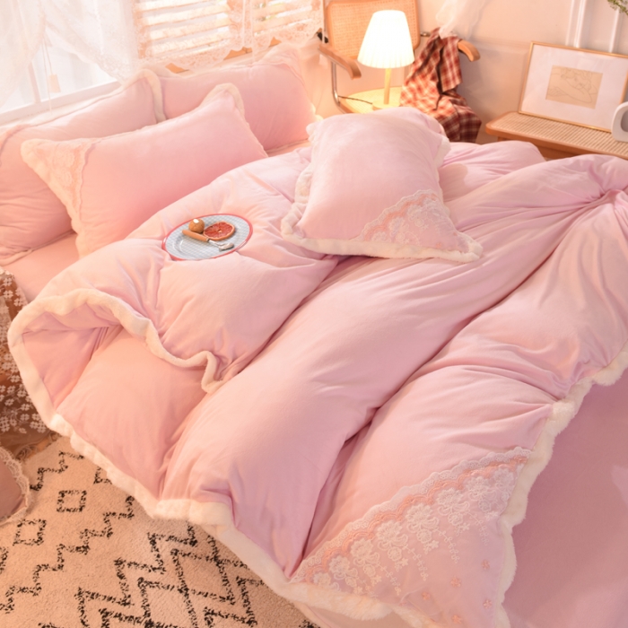 91家纺网 家纺一手货源 找家纺 欧冠 2023新款韩版公主牛奶绒四件套 浅粉