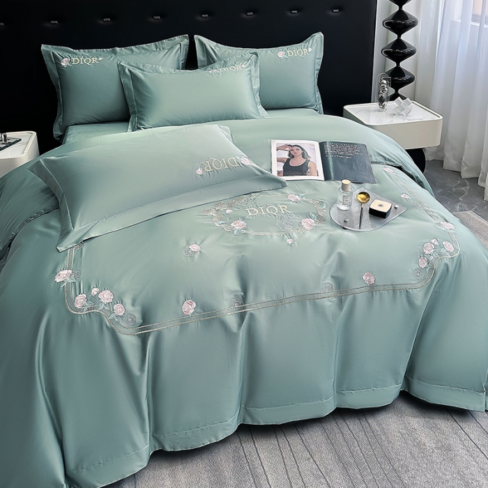 91家纺网 家纺一手货源 找家纺 2023秘密花园系列轻奢小香风纯棉刺绣长绒棉四件套 秘密花园-贵妃绿