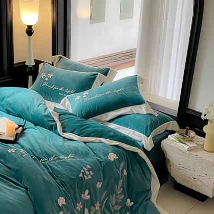 91家纺网 家纺一手货源 找家纺 （总）首尔 2023新款加厚牛奶绒宝宝绒四件套-花海系列