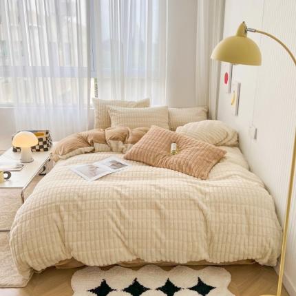 91家纺网 家纺一手货源 找家纺 总涵美人家纺2025新款直播热卖高端9斤獭兔毛立体剪花加厚牛奶绒四件套