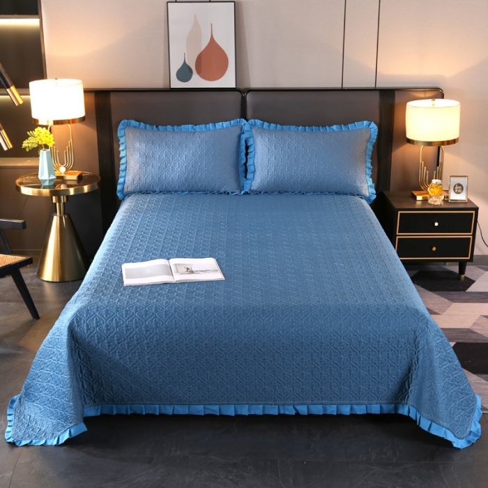 91家纺网 家纺一手货源 找家纺 佳梦家纺 2023新款柔丝缎四季床盖 宝蓝