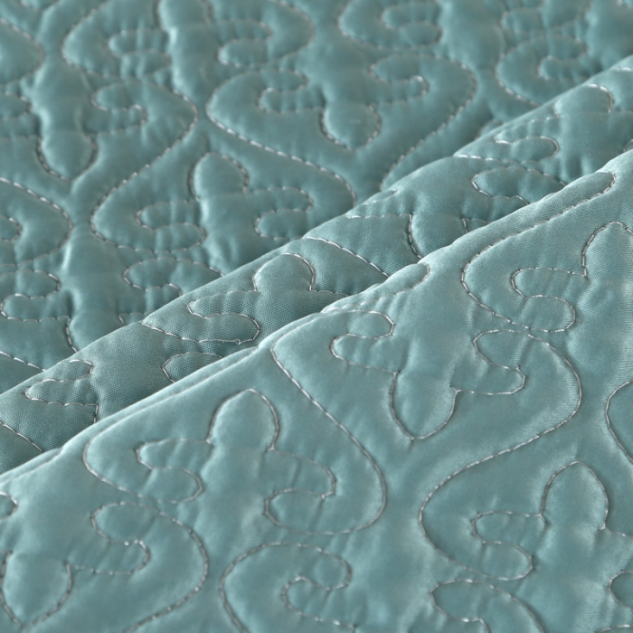 91家纺网 家纺一手货源 找家纺 佳梦家纺 2023新款柔丝缎四季床盖 翠绿