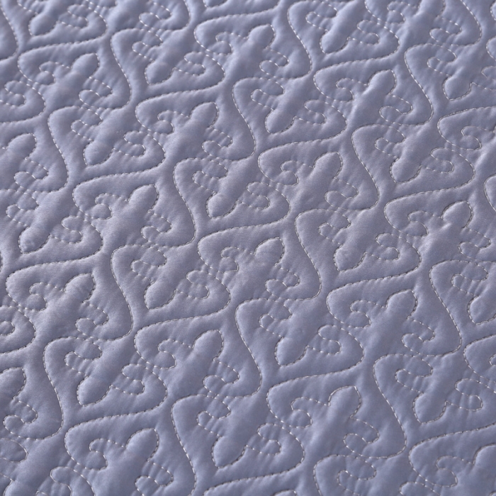 91家纺网 家纺一手货源 找家纺 佳梦家纺 2023新款柔丝缎四季床盖 蓝灰