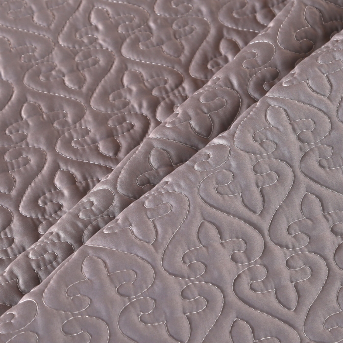 91家纺网 家纺一手货源 找家纺 佳梦家纺 2023新款柔丝缎四季床盖 深灰