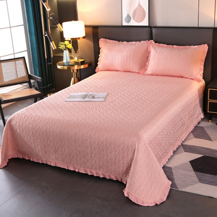 91家纺网 家纺一手货源 找家纺 佳梦家纺 2023新款柔丝缎四季床盖 玉色