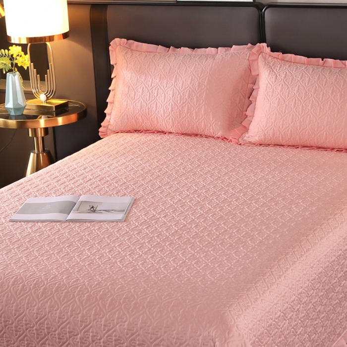 91家纺网 家纺一手货源 找家纺 佳梦家纺 2023新款柔丝缎四季床盖 玉色