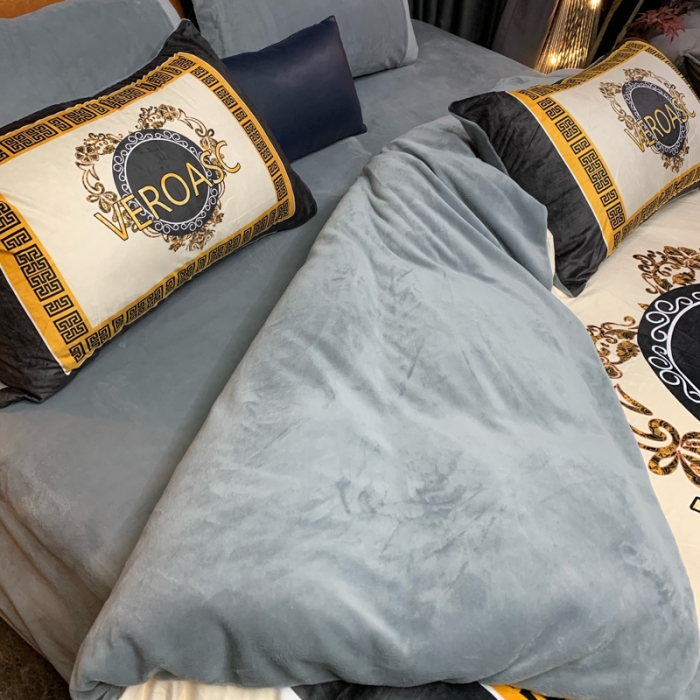 91家纺网 家纺一手货源 找家纺 花沐家居 2023新款活性数码印花牛奶绒四件套-场景1 黑白金范