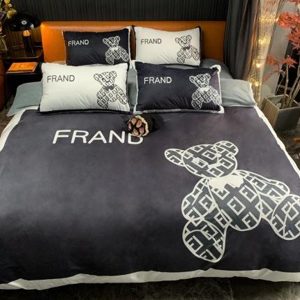 花沐家居 2023新款活性数码印花牛奶绒四件套-场景1 小黑熊