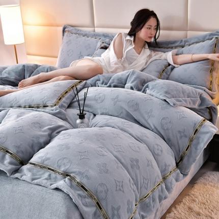 91家纺网 家纺一手货源 找家纺 妮恒美 2023新款牛奶绒雕花压线款四件套 格调-石英灰