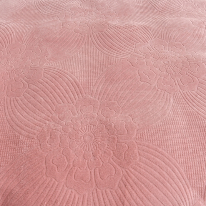 91家纺网 家纺一手货源 找家纺 妮恒美 2023新款牛奶绒雕花压线款四件套 流年-豆沙