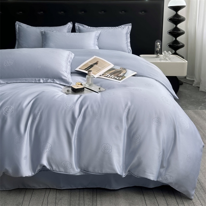 91家纺网 家纺一手货源 找家纺 宅家居 2023新款轻奢高精密贡缎提花臻品真丝四件套 山茶花-淡蓝