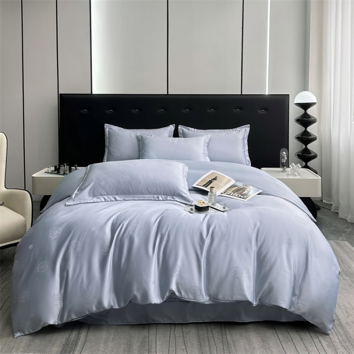 91家纺网 家纺一手货源 找家纺 宅家居 2023新款轻奢高精密贡缎提花臻品真丝四件套 山茶花-淡蓝