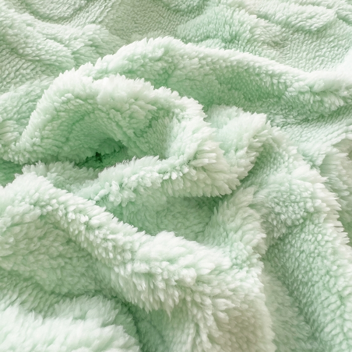 91家纺网 家纺一手货源 找家纺 绒世界 2024秋冬新款加厚塔芙绒简约款牛奶绒四件套 抹茶