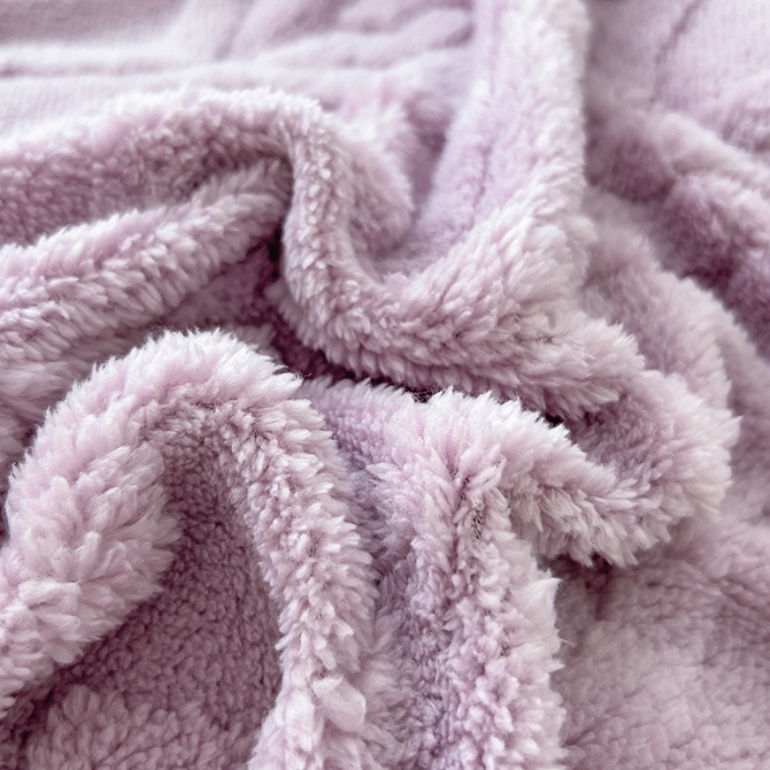 91家纺网 家纺一手货源 找家纺 绒世界 2024秋冬新款加厚塔芙绒简约款牛奶绒四件套 紫色