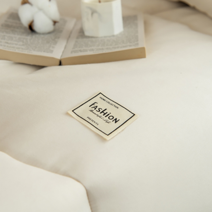 91家纺网 家纺一手货源 找家纺 畅销 2025款水洗棉立体冬被学生上下铺 极地白