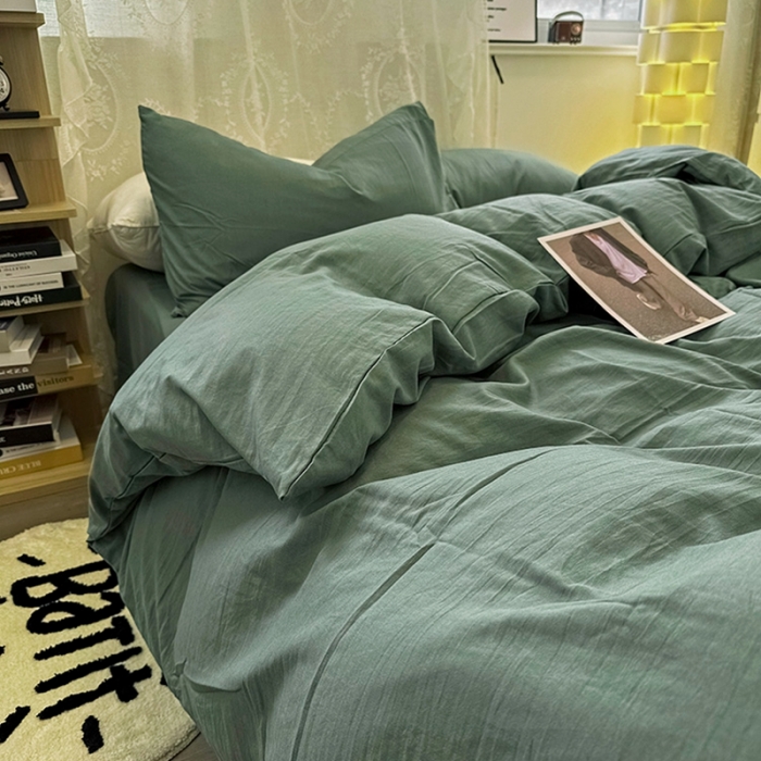 91家纺网 家纺一手货源 找家纺 优色良品 2023新款纯色超柔水洗棉四件套（手机拍摄） 褶皱水洗棉-暗夜绿