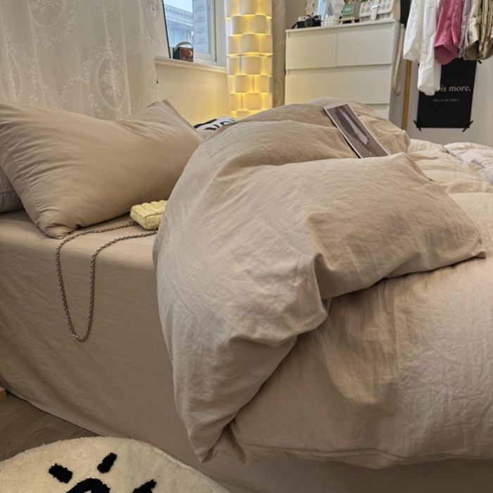 91家纺网 家纺一手货源 找家纺 优色良品 2023新款纯色超柔水洗棉四件套（手机拍摄） 褶皱水洗棉-奶茶色