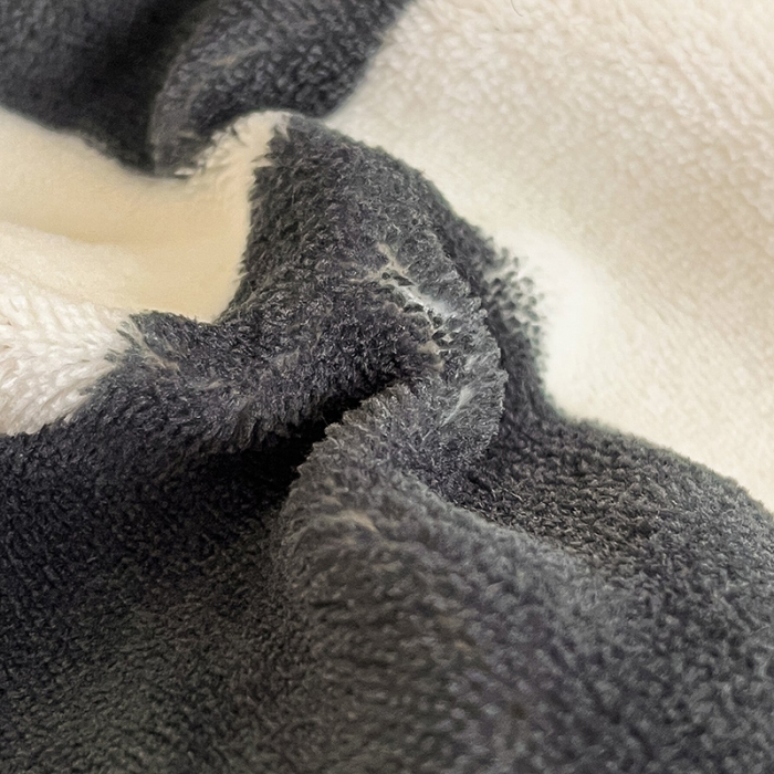 91家纺网 家纺一手货源 找家纺 金丝鸟家纺 2023新款220g全消光简约款牛奶绒四件套 棋盘国宝