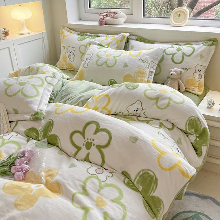 91家纺网 家纺一手货源 找家纺 金丝鸟家纺 2023新款220g全消光印花款牛奶绒四件套 清新小可爱