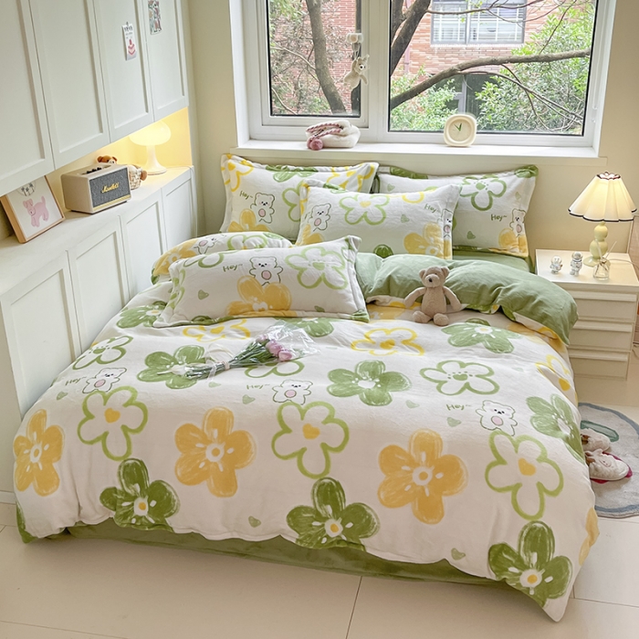 91家纺网 家纺一手货源 找家纺 金丝鸟家纺 2023新款220g全消光印花款牛奶绒四件套 清新小可爱