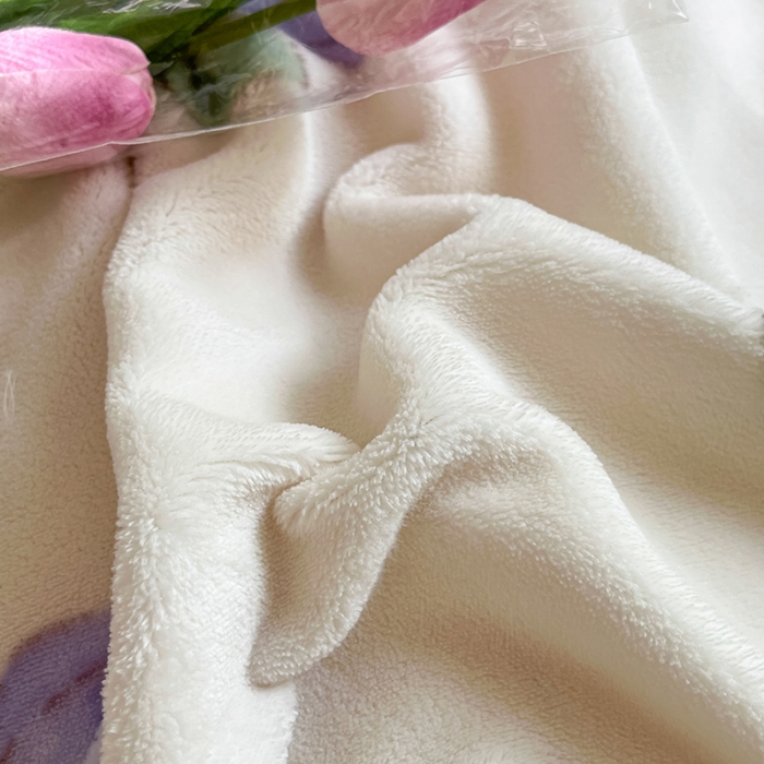 91家纺网 家纺一手货源 找家纺 金丝鸟家纺 2023新款220g全消光印花款牛奶绒四件套 紫色花语