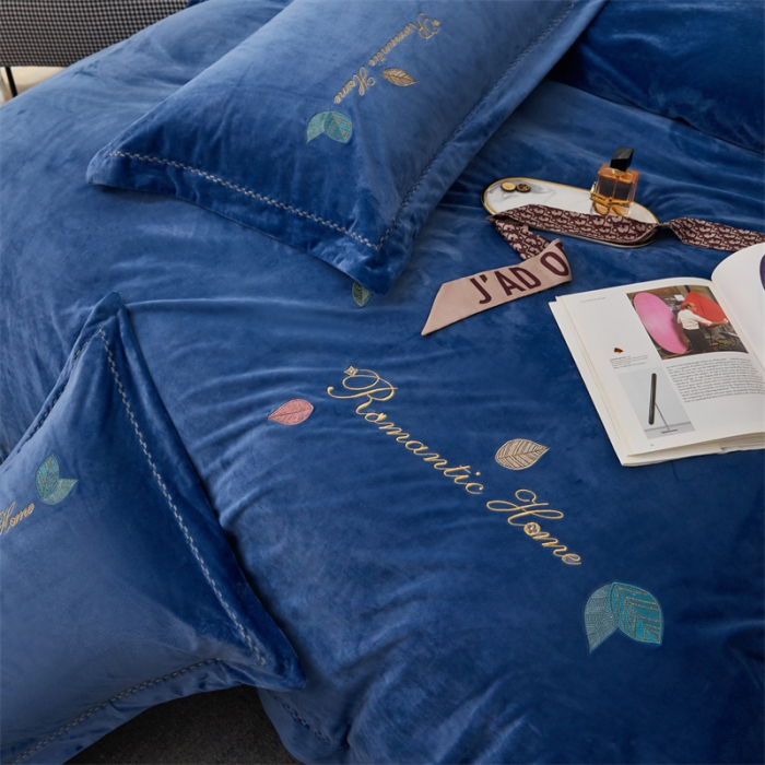 91家纺网 家纺一手货源 找家纺 （总）瑞驰家纺 2023新款A类婴儿绒刺绣加厚保暖四件套—艾丽莎