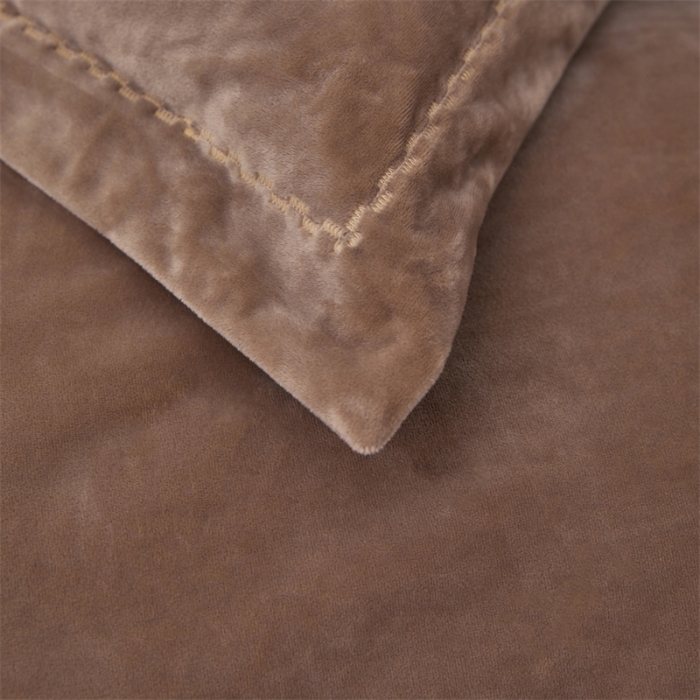 91家纺网 家纺一手货源 找家纺 瑞驰家纺 2023新款A类婴儿绒刺绣加厚保暖四件套—艾丽莎 艾丽莎-卡其