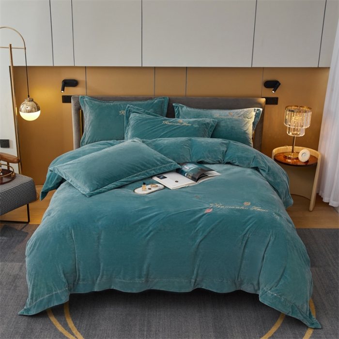 91家纺网 家纺一手货源 找家纺 瑞驰家纺 2023新款A类婴儿绒刺绣加厚保暖四件套—艾丽莎 艾丽莎-叶脉绿