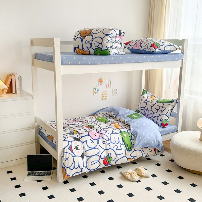 91家纺网 家纺一手货源 找家纺 金鑫汇 2023新款全棉宿舍印花三件套 字母派对