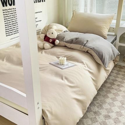 91家纺网 家纺一手货源 找家纺 （总）曼璐 2025新款水洗棉无印风纯色条格单品被套