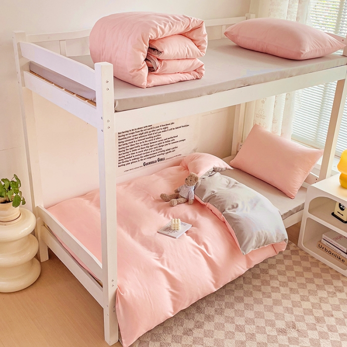 91家纺网 家纺一手货源 找家纺 曼璐 2025新款水洗棉无印风纯色条格单品被套 粉卡其