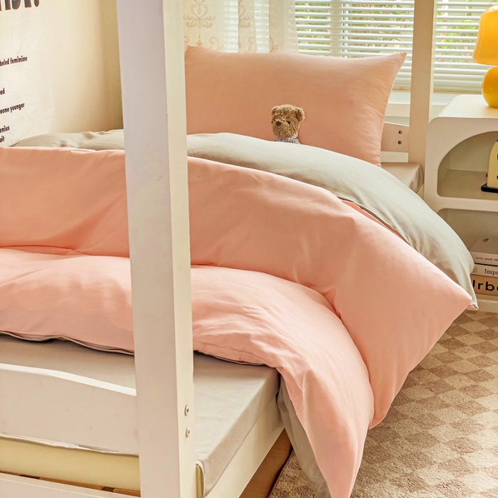 91家纺网 家纺一手货源 找家纺 曼璐 2025新款水洗棉无印风纯色条格单品被套 粉卡其