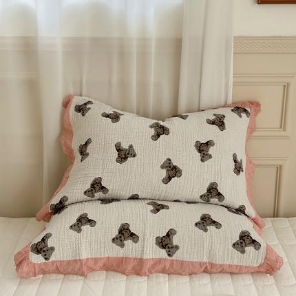 91家纺网 家纺一手货源 找家纺 （总）麻依 2023新款韩系风全棉四层纱布枕巾纯棉花边款