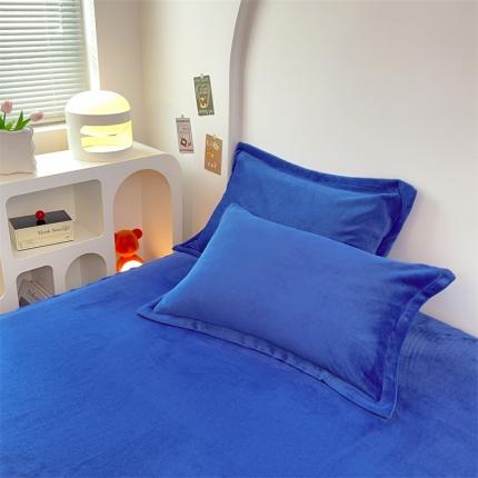 91家纺网 家纺一手货源 找家纺 (总) 新款冬季牛奶绒枕套加厚加绒亲肤柔软枕芯套