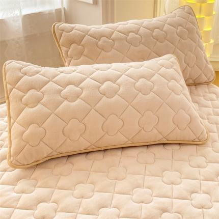 91家纺网 家纺一手货源 找家纺 (总) 新款冬季牛奶绒夹棉枕套加厚加绒亲肤柔软枕芯套