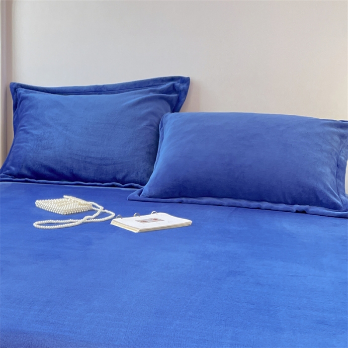 91家纺网 家纺一手货源 找家纺 梦舒羽 2025新款冬季牛奶绒枕套加厚加绒亲肤柔软枕芯套 深海蓝