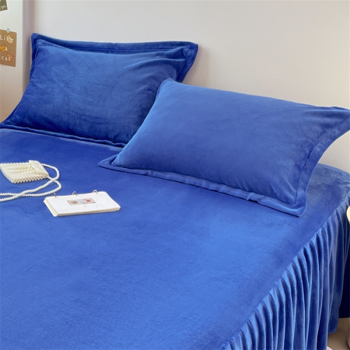 91家纺网 家纺一手货源 找家纺 梦舒羽 2025新款冬季牛奶绒枕套加厚加绒亲肤柔软枕芯套 深海蓝