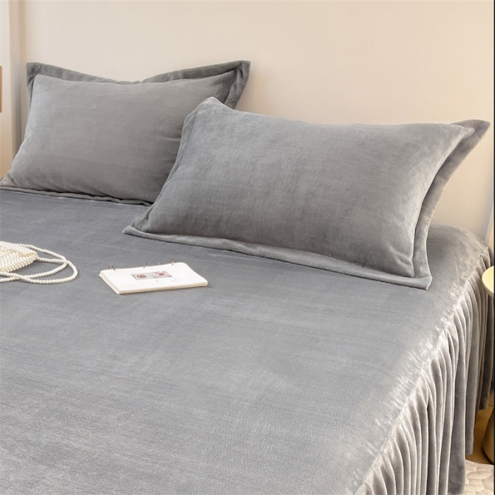 91家纺网 家纺一手货源 找家纺 梦舒羽 2025新款冬季牛奶绒枕套加厚加绒亲肤柔软枕芯套 银优灰