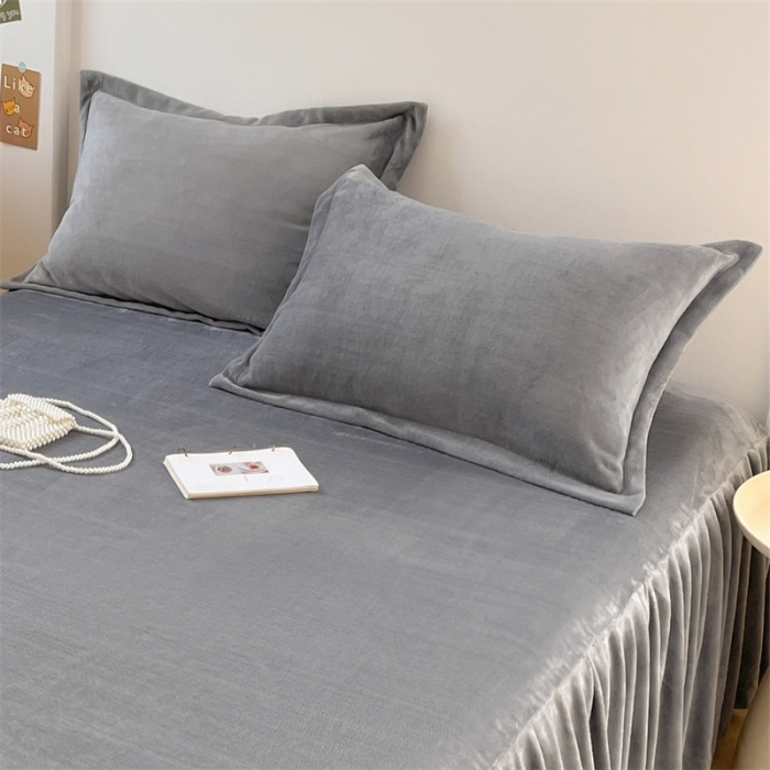 91家纺网 家纺一手货源 找家纺 梦舒羽 2025新款冬季牛奶绒枕套加厚加绒亲肤柔软枕芯套 银优灰