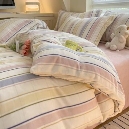 91家纺网 家纺一手货源 找家纺 （总）暮思 2023新款ins休闲时尚简约北欧风高克重牛奶绒四件套