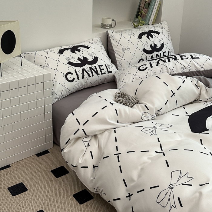 91家纺网 家纺一手货源 找家纺 摩卡 2024新款亲肤四季棉四季款现代简约系列四件套 可可小姐