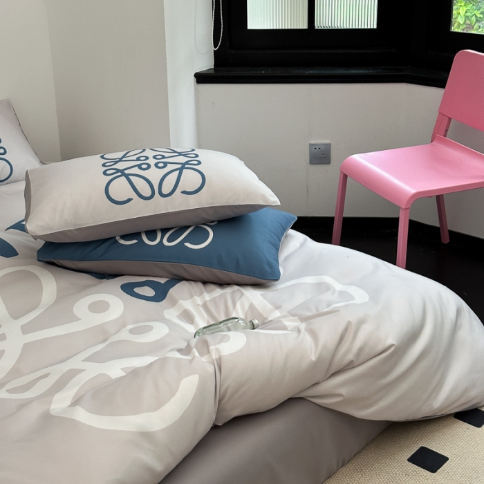 91家纺网 家纺一手货源 找家纺 摩卡 2024新款亲肤四季棉四季款现代简约系列四件套 至爱-蓝灰