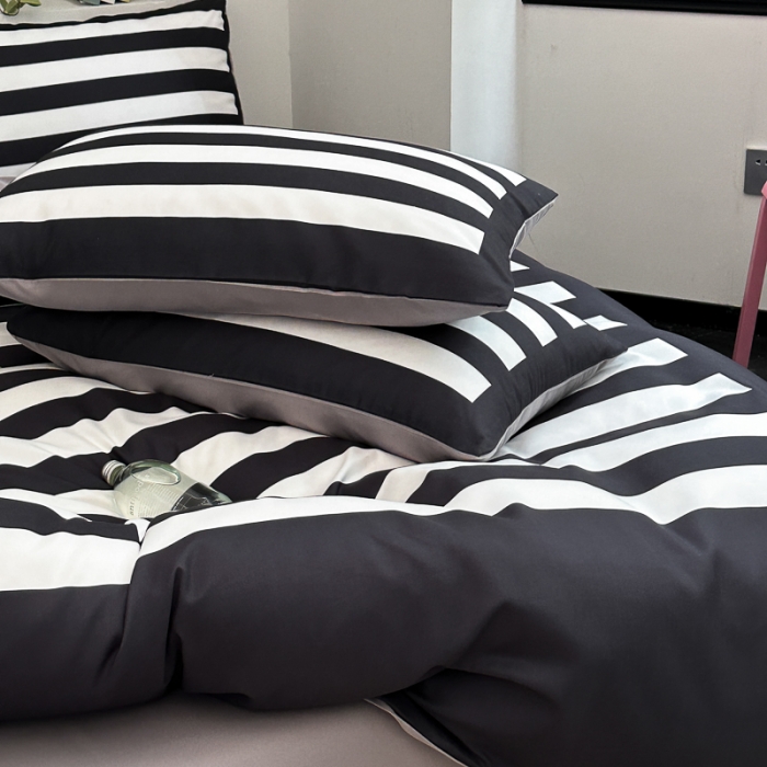 91家纺网 家纺一手货源 找家纺 摩卡 2024新款亲肤四季棉四季款现代简约系列四件套 周末-黑