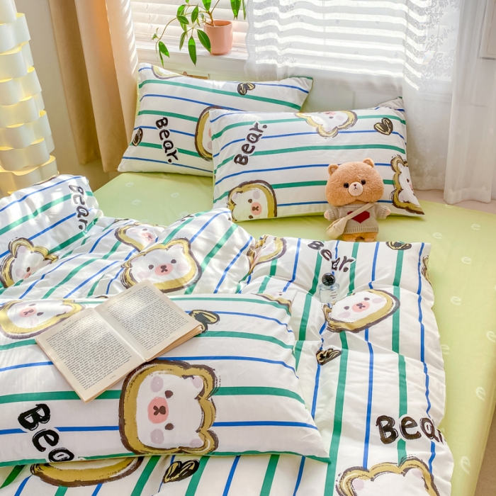 91家纺网 家纺一手货源 找家纺 黑马家居 2025新款全棉喷气13070印花四件套 元气小熊