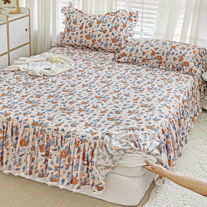 91家纺网 家纺一手货源 找家纺 罗艺轩 2024新款全棉花边床笠式夹棉床裙三件套波塞尔庄园丹尼斯