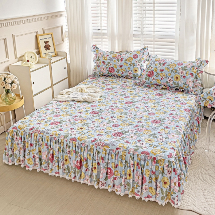 91家纺网 家纺一手货源 找家纺 罗艺轩 2024新款全棉花边床笠式夹棉床裙三件套波塞尔庄园繁花似锦